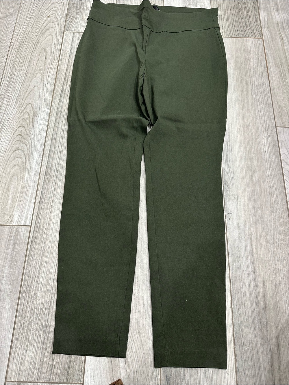 Style & Co. Olive Green Women's Slim Straight Pants